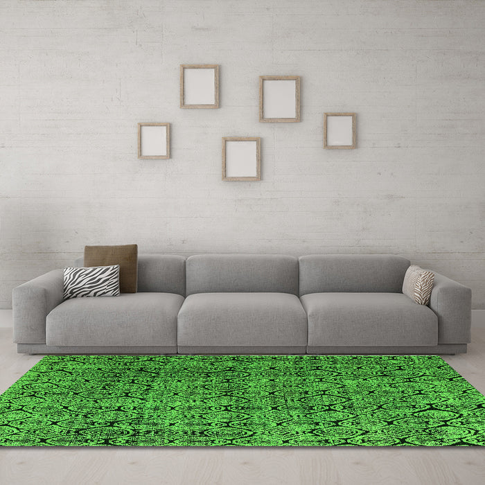 Machine Washable Abstract Green Modern Area Rugs in a Living Room,, wshabs5209grn