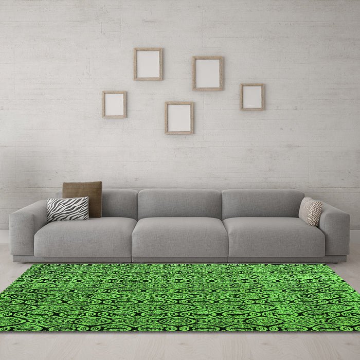 Machine Washable Abstract Green Modern Area Rugs in a Living Room,, wshabs5213grn