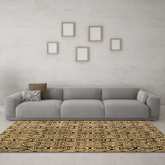 Machine Washable Abstract Brown Modern Rug in a Living Room,, wshabs5219brn