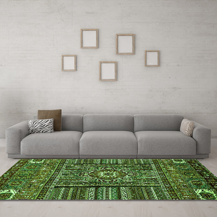 Machine Washable Abstract Green Modern Area Rugs in a Living Room,, wshabs521grn