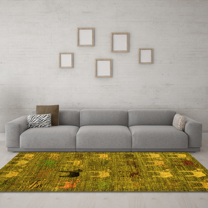 Machine Washable Abstract Yellow Modern Rug in a Living Room, wshabs5225yw