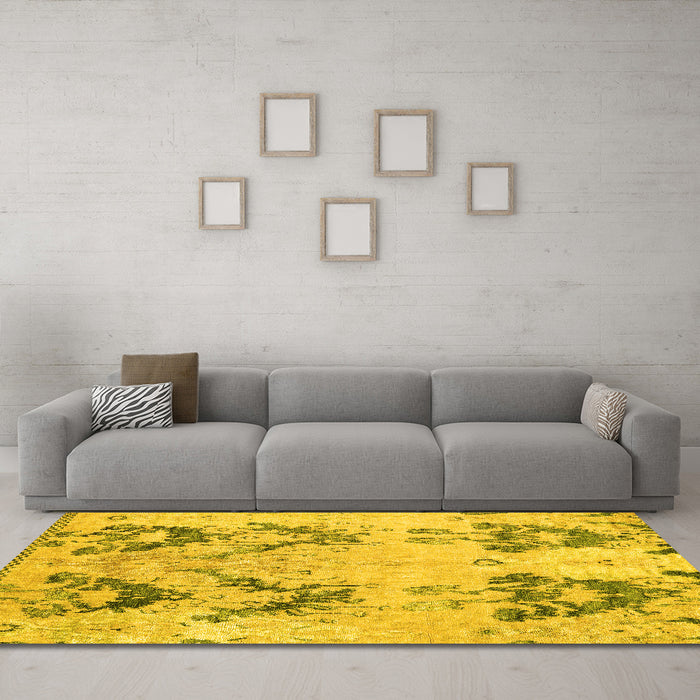 Machine Washable Abstract Yellow Modern Rug in a Living Room, wshabs5230yw