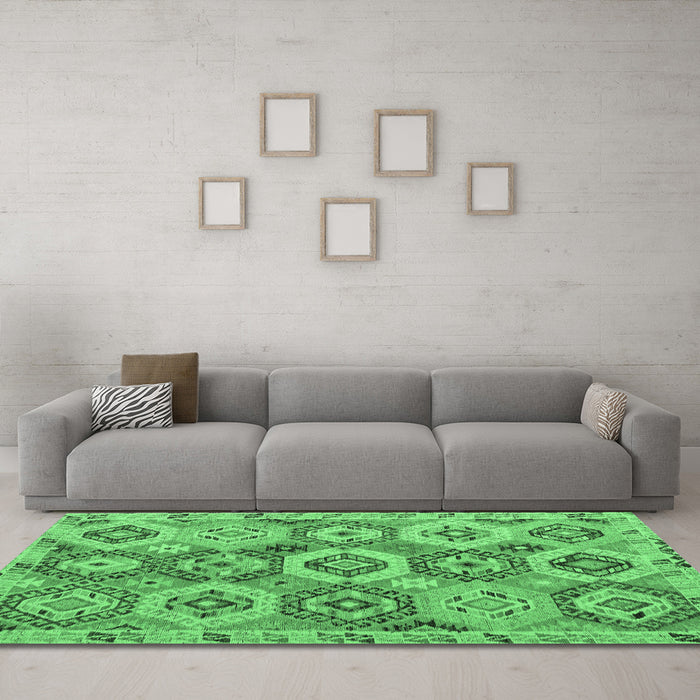 Machine Washable Southwestern Emerald Green Country Area Rugs in a Living Room,, wshabs5232emgrn