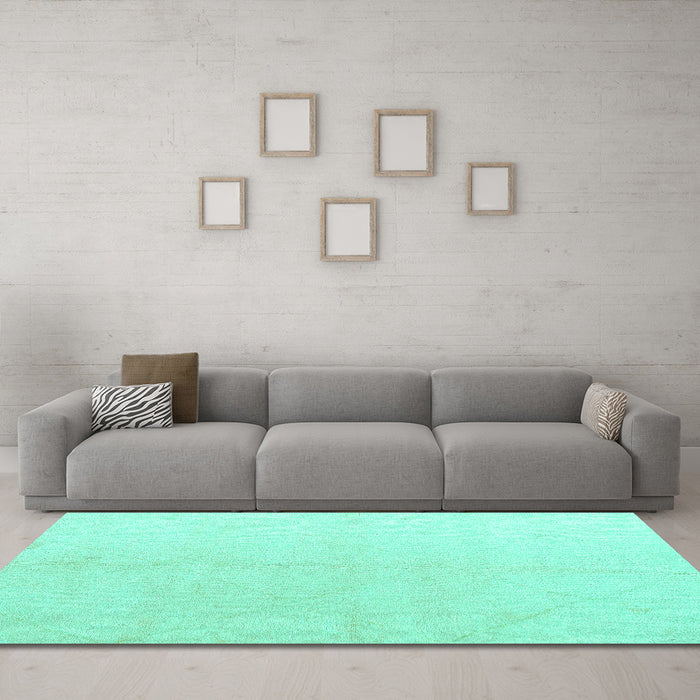 Machine Washable Solid Turquoise Modern Area Rugs in a Living Room,, wshabs5234turq