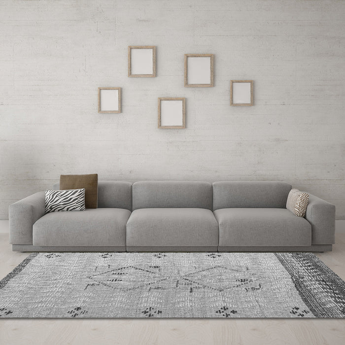 Machine Washable Solid Gray Modern Rug in a Living Room,, wshabs5236gry
