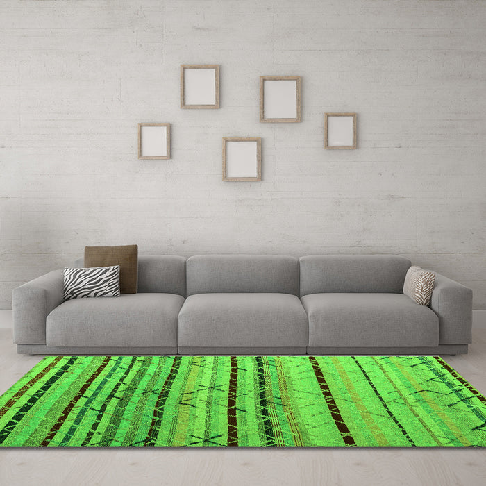 Machine Washable Abstract Green Modern Area Rugs in a Living Room,, wshabs5238grn