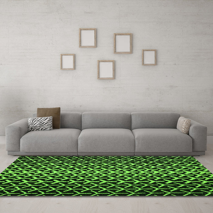 Machine Washable Abstract Green Modern Area Rugs in a Living Room,, wshabs5247grn