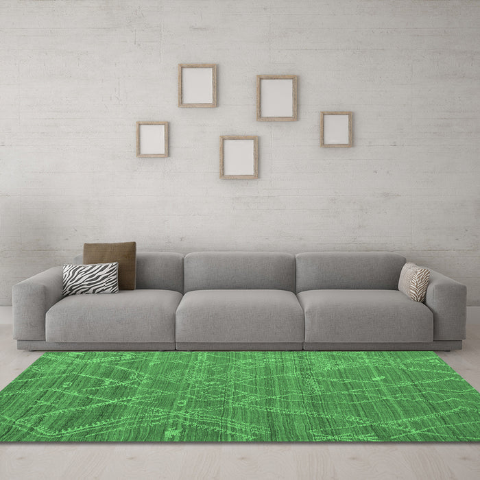 Machine Washable Abstract Emerald Green Modern Area Rugs in a Living Room,, wshabs5250emgrn