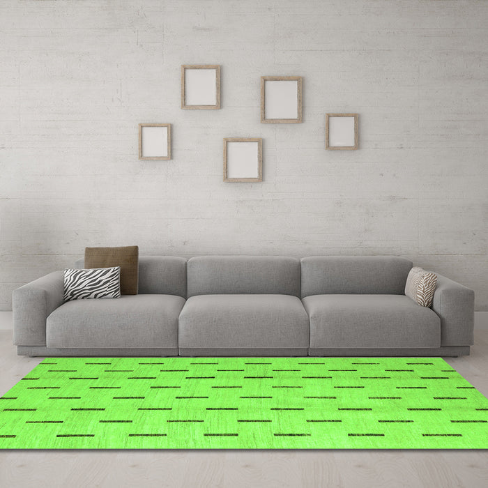 Machine Washable Solid Green Modern Area Rugs in a Living Room,, wshabs5261grn