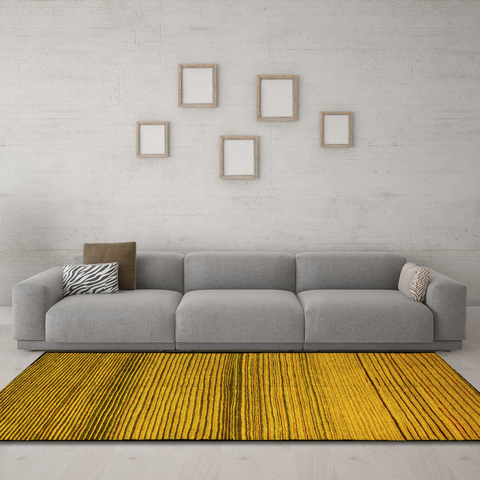 Machine Washable Abstract Yellow Modern Rug in a Living Room, wshabs5266yw