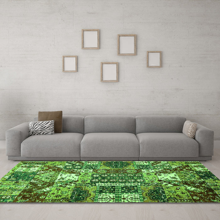 Machine Washable Southwestern Green Country Area Rugs in a Living Room,, wshabs526grn