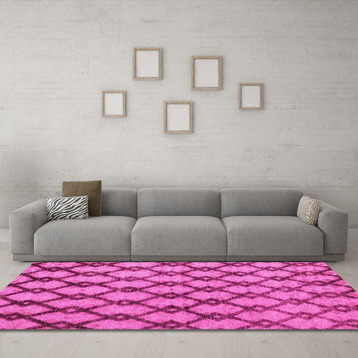 Machine Washable Abstract Pink Modern Rug in a Living Room, wshabs5272pnk