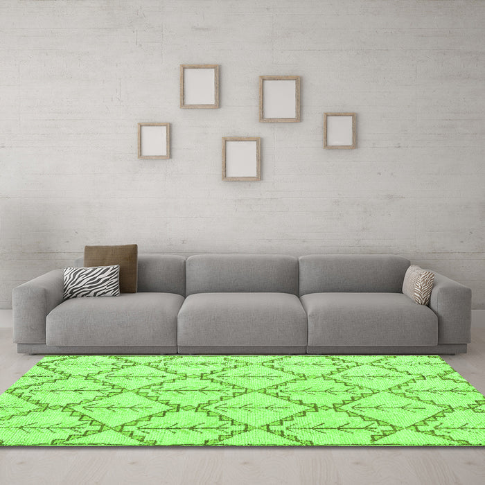 Machine Washable Solid Green Modern Area Rugs in a Living Room,, wshabs5274grn