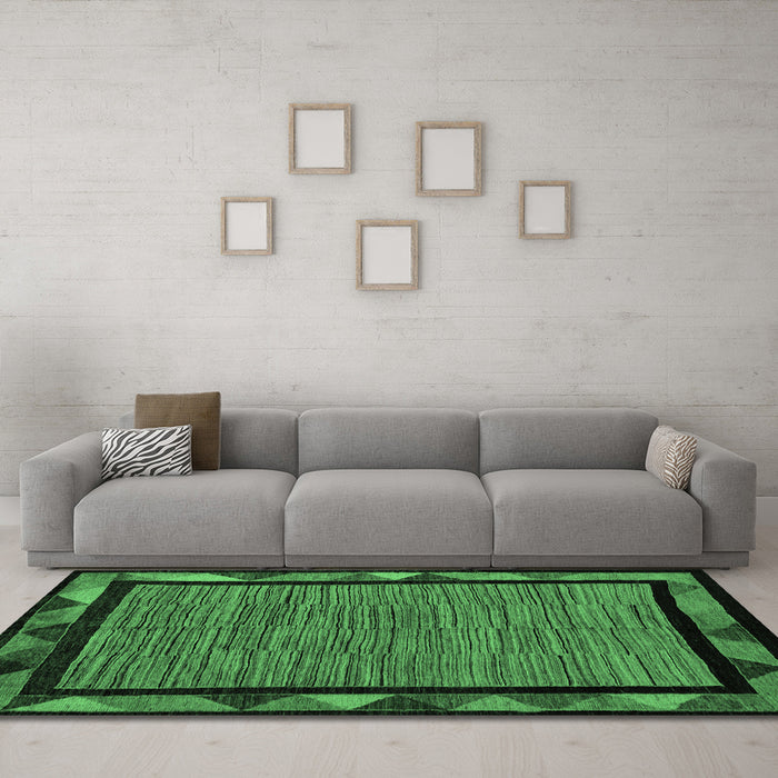 Machine Washable Oriental Emerald Green Modern Area Rugs in a Living Room,, wshabs5278emgrn