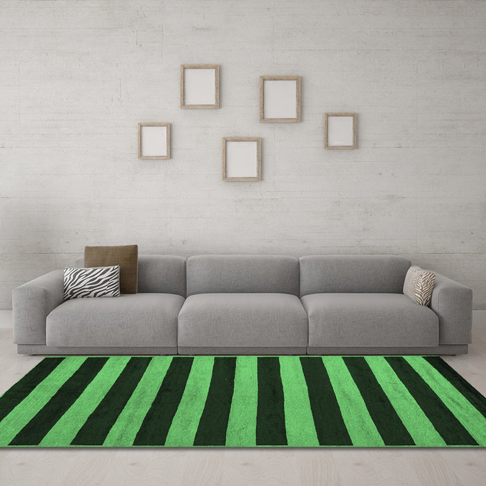 Machine Washable Abstract Emerald Green Modern Area Rugs in a Living Room,, wshabs5283emgrn