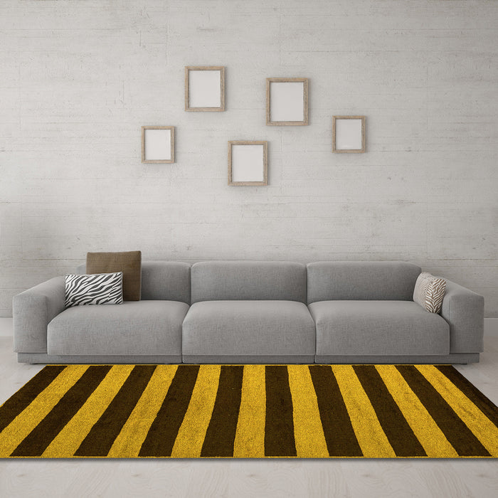 Machine Washable Abstract Yellow Modern Rug in a Living Room, wshabs5283yw