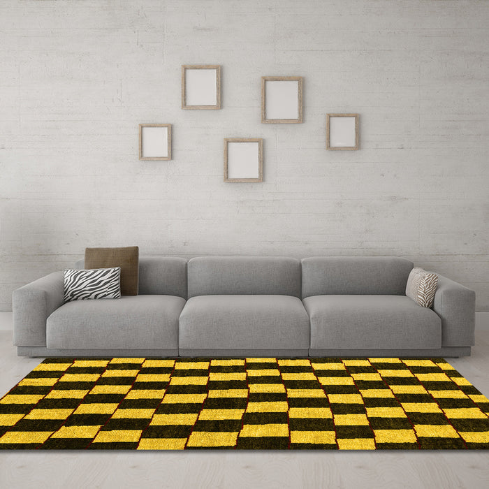 Machine Washable Abstract Yellow Modern Rug in a Living Room, wshabs5291yw