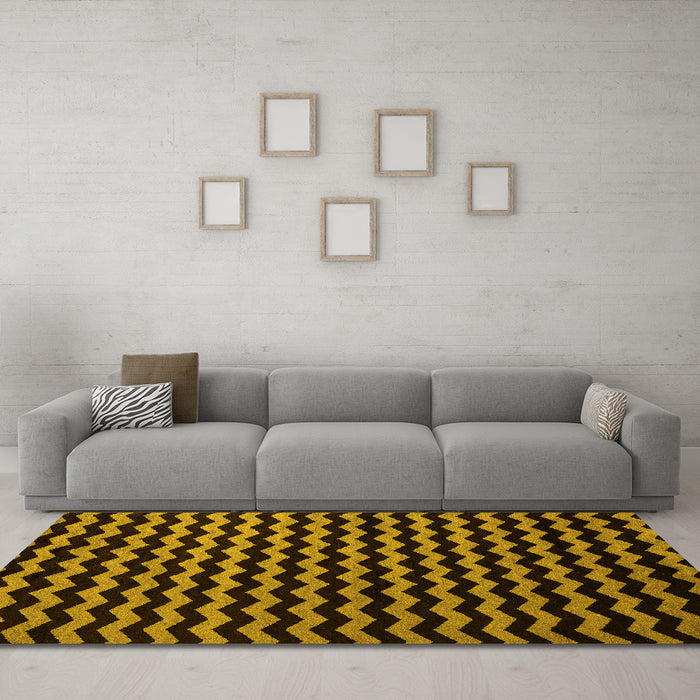 Machine Washable Abstract Yellow Modern Rug in a Living Room, wshabs5296yw