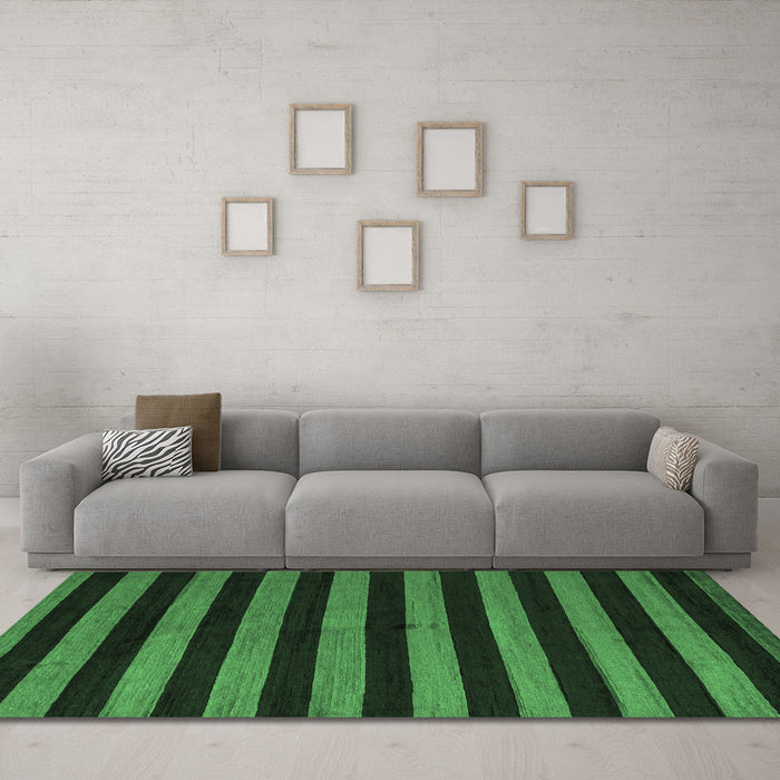 Machine Washable Abstract Emerald Green Modern Area Rugs in a Living Room,, wshabs5298emgrn