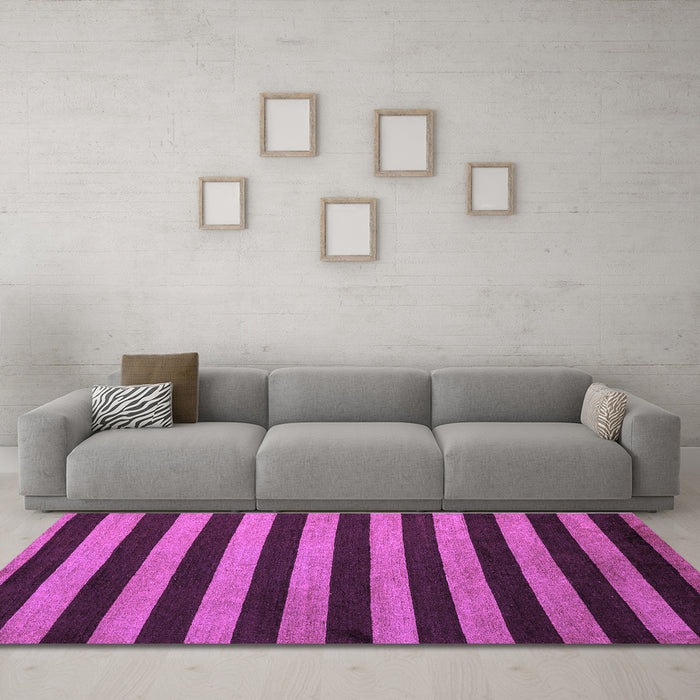 Machine Washable Abstract Purple Modern Area Rugs in a Living Room, wshabs5299pur
