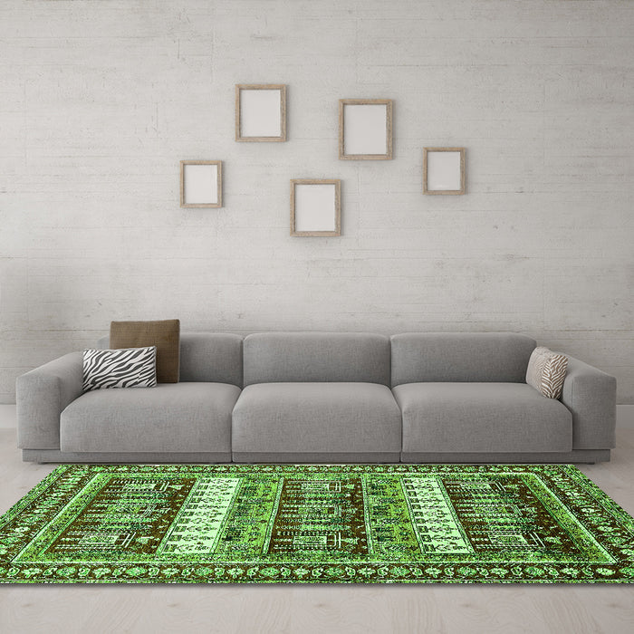 Machine Washable Abstract Green Modern Area Rugs in a Living Room,, wshabs529grn
