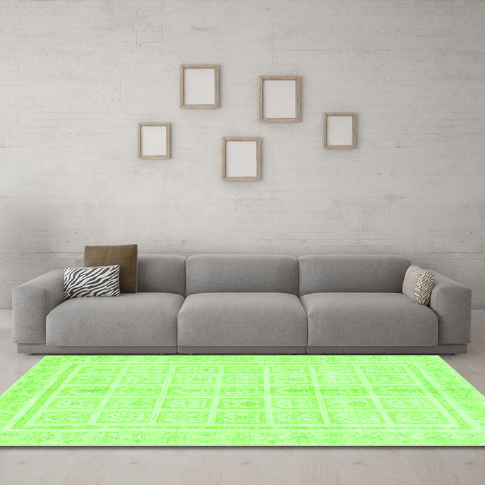 Machine Washable Abstract Green Modern Area Rugs in a Living Room,, wshabs52grn