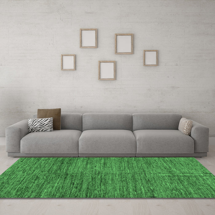 Machine Washable Abstract Emerald Green Modern Area Rugs in a Living Room,, wshabs5303emgrn