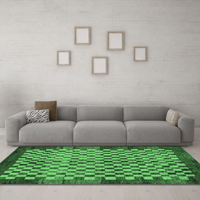 Machine Washable Checkered Emerald Green Modern Area Rugs in a Living Room,, wshabs5309emgrn