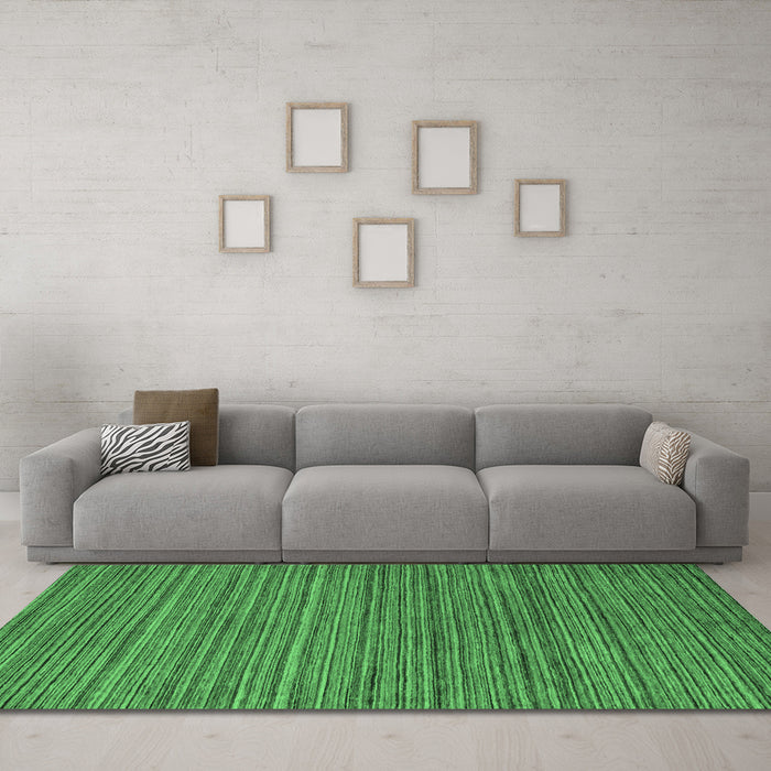 Machine Washable Abstract Emerald Green Modern Area Rugs in a Living Room,, wshabs5310emgrn