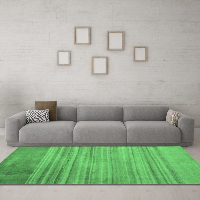 Machine Washable Abstract Emerald Green Modern Area Rugs in a Living Room,, wshabs5314emgrn