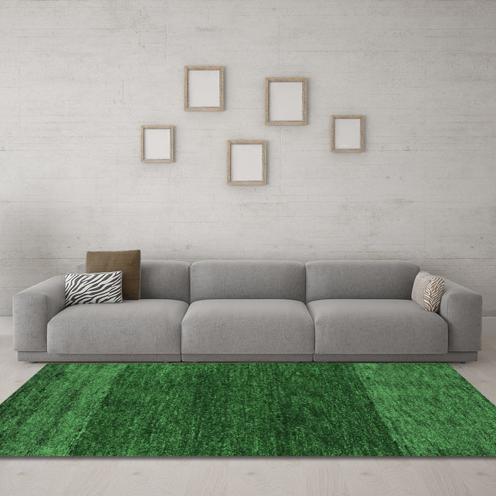 Machine Washable Abstract Emerald Green Modern Area Rugs in a Living Room,, wshabs5318emgrn