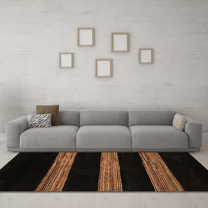Machine Washable Abstract Brown Modern Rug in a Living Room,, wshabs5319brn