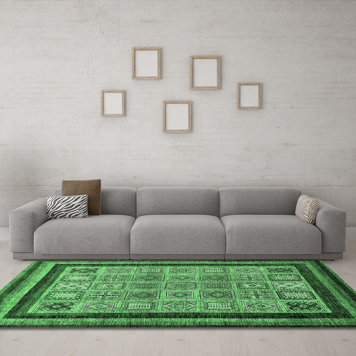 Machine Washable Abstract Emerald Green Modern Area Rugs in a Living Room,, wshabs531emgrn