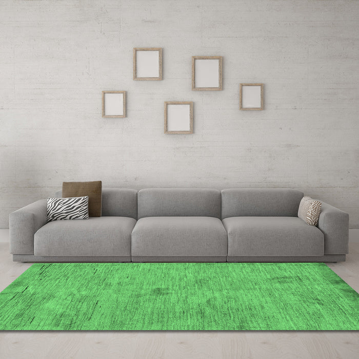 Machine Washable Abstract Emerald Green Modern Area Rugs in a Living Room,, wshabs5321emgrn