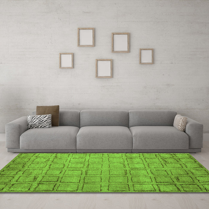 Machine Washable Abstract Green Modern Area Rugs in a Living Room,, wshabs5323grn