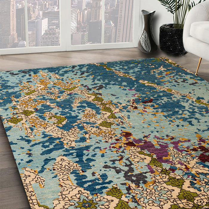 Machine Washable Abstract Light Black Rug in a Family Room, wshabs5326