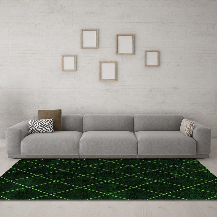 Machine Washable Abstract Green Modern Area Rugs in a Living Room,, wshabs5327grn