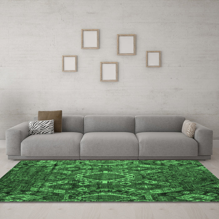 Machine Washable Abstract Emerald Green Modern Area Rugs in a Living Room,, wshabs5334emgrn