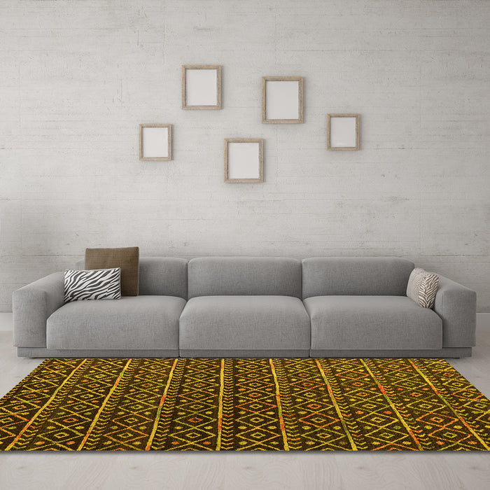 Machine Washable Abstract Yellow Modern Rug in a Living Room, wshabs5342yw