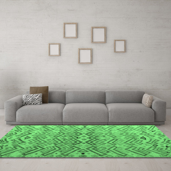 Machine Washable Abstract Emerald Green Modern Area Rugs in a Living Room,, wshabs5343emgrn