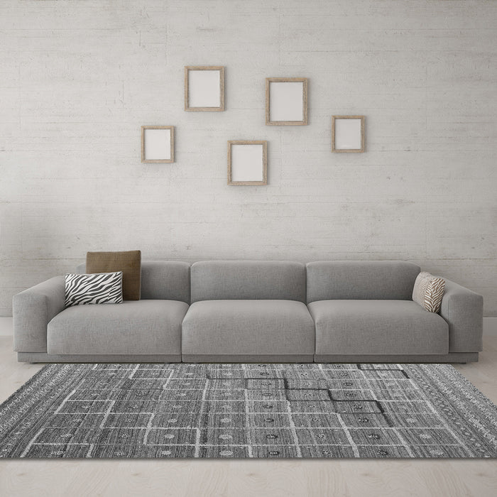 Machine Washable Abstract Gray Modern Rug in a Living Room,, wshabs5346gry