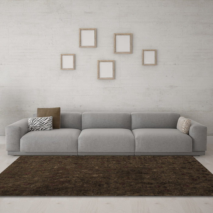 Machine Washable Abstract Brown Modern Rug in a Living Room,, wshabs5348brn