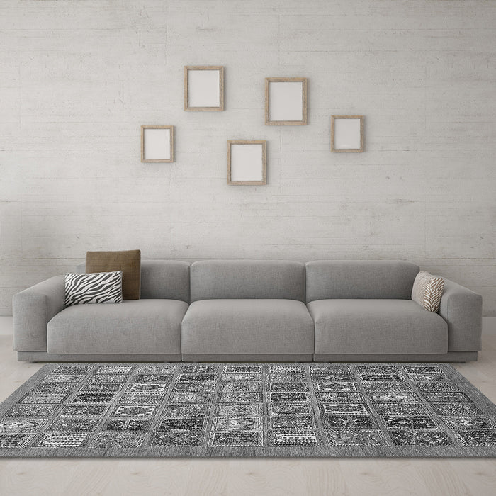 Machine Washable Abstract Gray Modern Rug in a Living Room,, wshabs534gry
