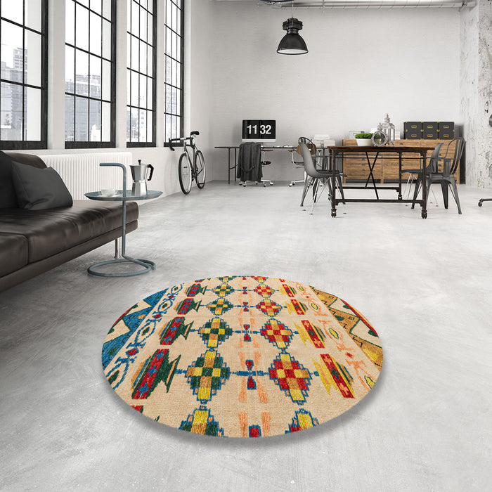Round Abstract Yellow Modern Rug in a Office, abs5357