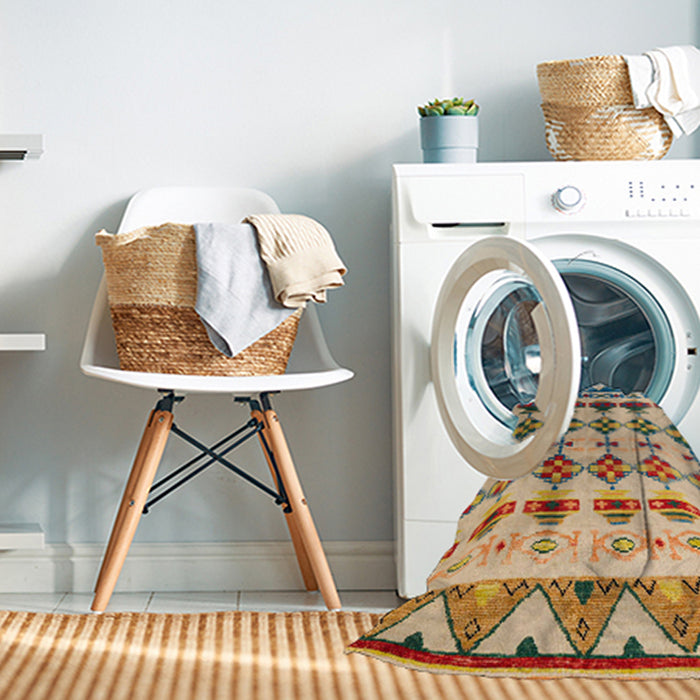 Machine Washable Abstract Yellow Rug in a Washing Machine, wshabs5357