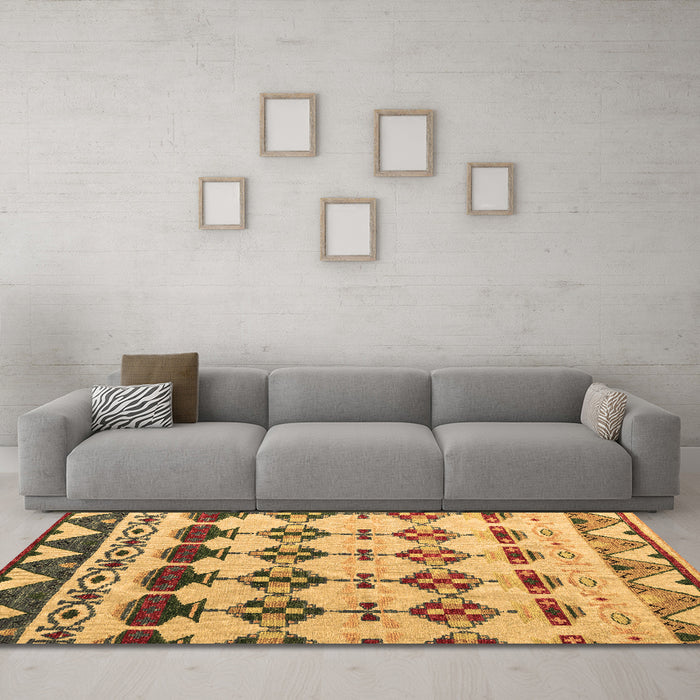 Machine Washable Abstract Brown Modern Rug in a Living Room,, wshabs5357brn
