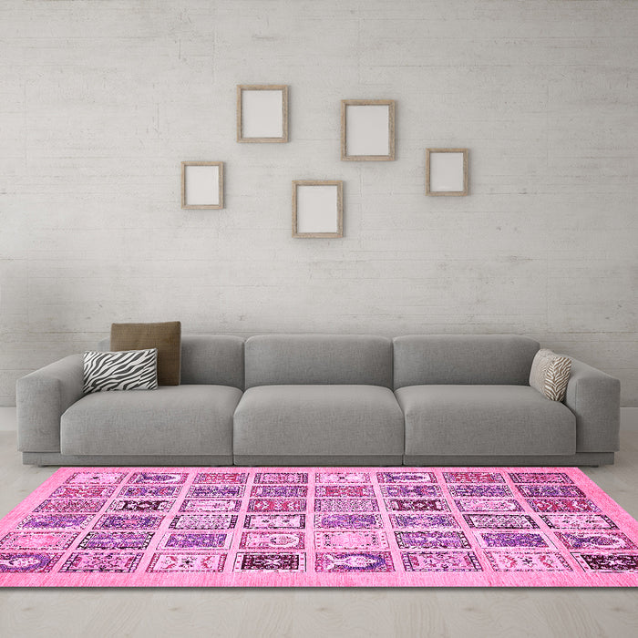 Machine Washable Abstract Pink Modern Rug in a Living Room, wshabs535pnk