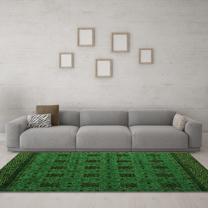 Machine Washable Abstract Green Modern Area Rugs in a Living Room,, wshabs5362grn