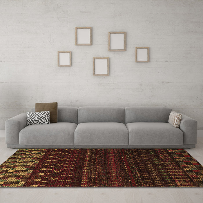 Machine Washable Abstract Brown Modern Rug in a Living Room,, wshabs5369brn
