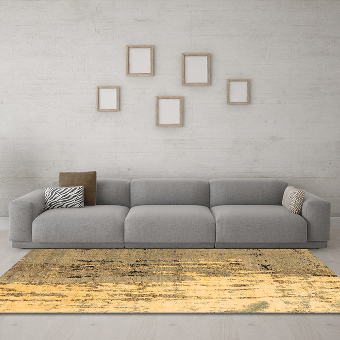 Machine Washable Abstract Brown Modern Rug in a Living Room,, wshabs5373brn